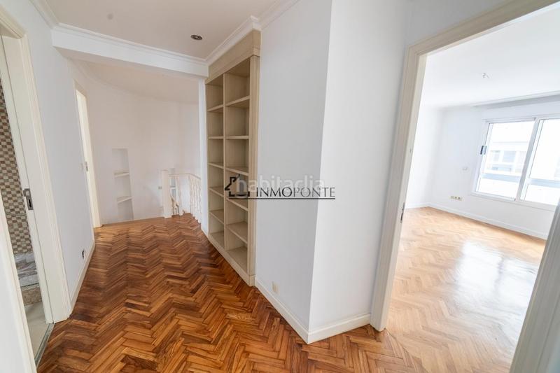 Foto a0c433ee-0a76-40f3-8c2b-762f9be39f9e. Duplex in Centro - Echegaray Pontevedra