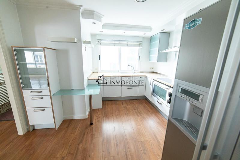 Foto a4a78fde-dfa1-4288-8da9-49930ec865e8. Duplex in Centro - Echegaray Pontevedra