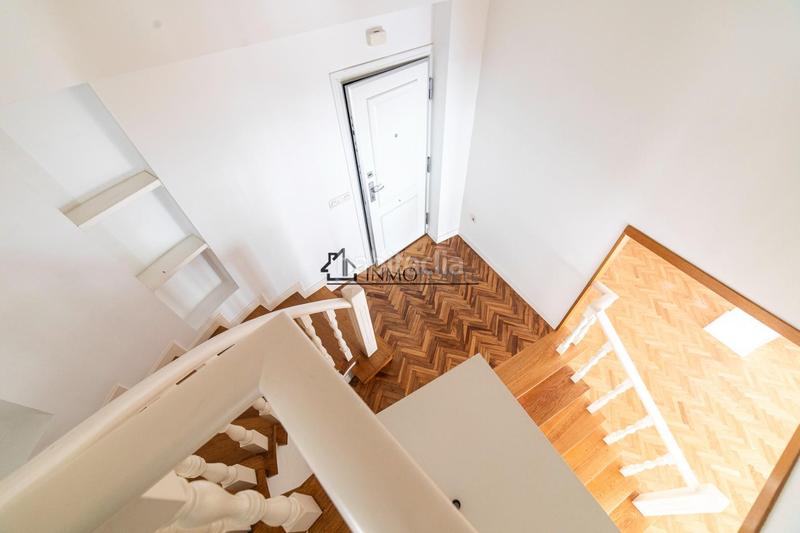 Foto e104c8ad-3b67-4cf3-8a3c-a4922766d239. Duplex in Centro - Echegaray Pontevedra