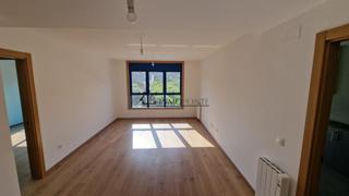 Piso en Soutomaior. Se vende piso de 2 habitaciones en arcade, pontevedra. el piso s