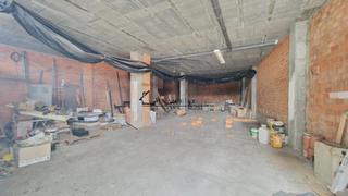 Local commercial  Calvario. Se vende local diáfano y amplio en arcade, soutomaior, con un to