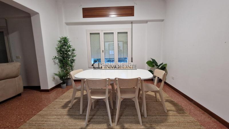 Foto ecb0c1b5-b60a-4c92-bb05-92240a6a3216. Affitto appartamento in Zona Fernández Labreda Pontevedra