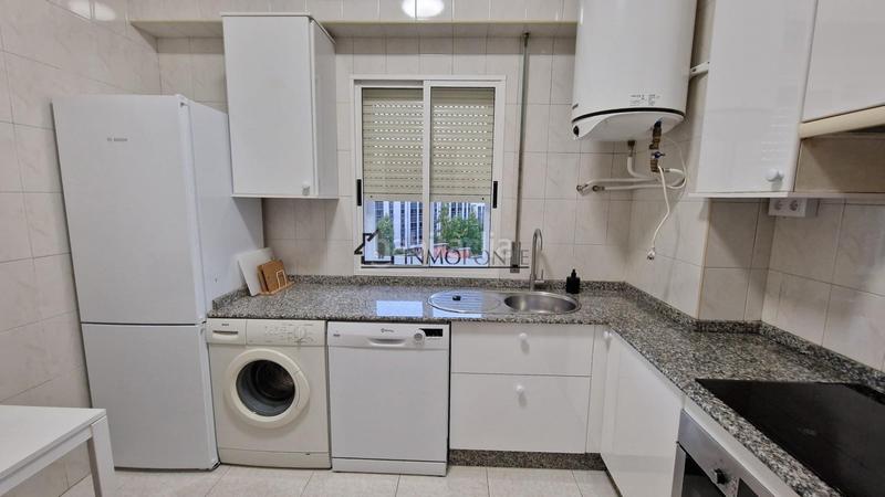 Foto 960c61e0-d4f7-4dfb-9892-bdd6a40ce503. Miete etagenwohnung in Zona Fernández Labreda Pontevedra