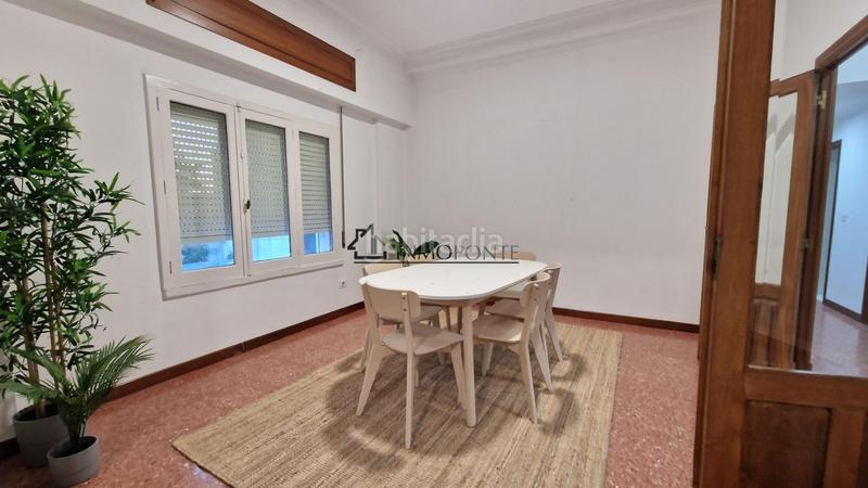 Foto a1d0129d-027e-4488-9ec7-7fdae7583886. Miete etagenwohnung in Zona Fernández Labreda Pontevedra