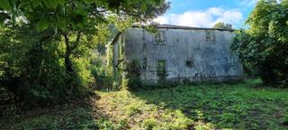 Maison à Forcarei. Casa de piedra para restaurar en el concello de forcarei, cercan