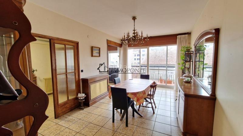 Foto 3f93dbd8-2a56-46ac-9459-f3aaf637e246. Location appartement dans Centro - Echegaray Pontevedra