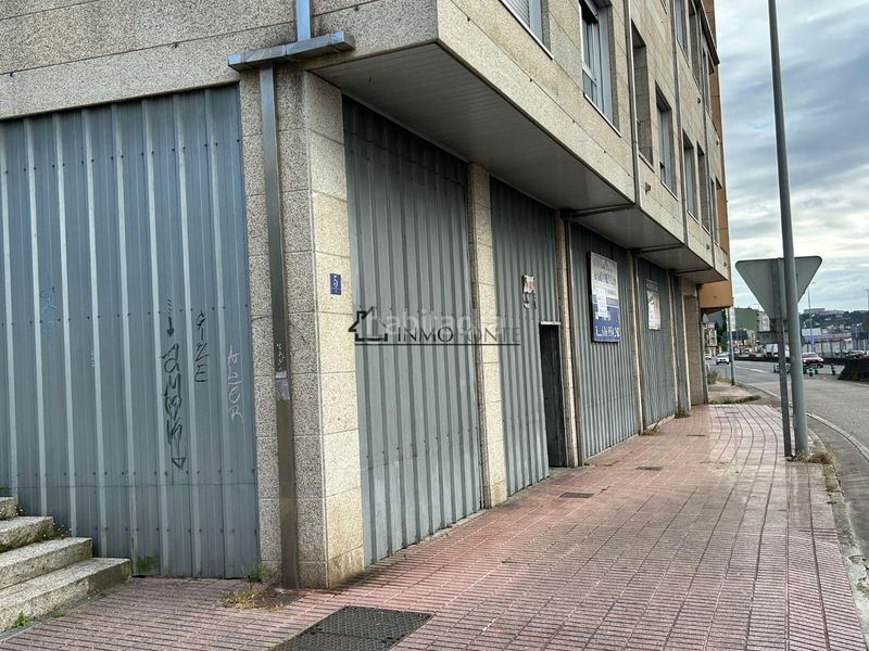 Foto 3103ae17-8680-4816-b60c-87400fd2a93b. Alquiler local comercial quieres alquilar un local comercial en avda de montero ríos en estribela, ? excelente oportunidad de adquirir en propie en Pontevedra