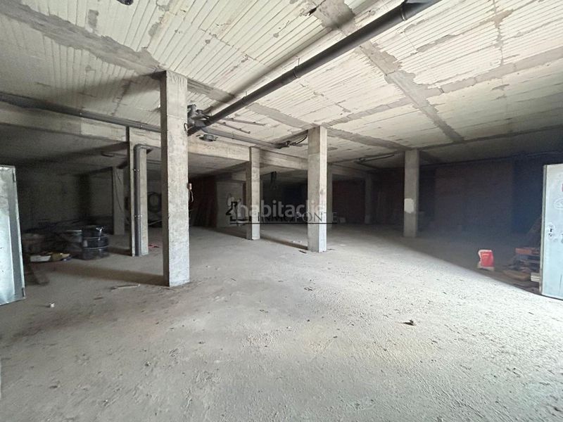 Foto 632f2ffb-1d8c-47ab-b07a-1b5bf74c4602. Alquiler local comercial quieres alquilar un local comercial en avda de montero ríos en estribela, ? excelente oportunidad de adquirir en propie en Pontevedra