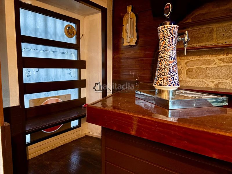 Foto a8e6d58f-d217-44aa-b539-c2eade51c13e. Alquiler local comercial alquiler de local en zona estratégica próximo a plaza del teucro y camino de santiago se alquila local comercial en una ubicación en Pontevedra