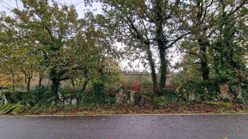 Foto ace1fa24-73a4-43d9-9df8-b50228853340. Terreno residencial terreno urbano y edificable en calle poboado devesa, ponemos a la venta este terreno urbano y edificable de 1.612 m, id en Soutomaior