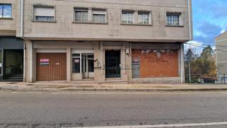 Locale commerciale  Rúa uno. Venta de un bajo comercial de 280.m2 en el centro de moraña, pon