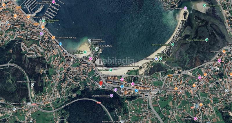 Foto ddeecdb8-5dbf-43d3-9a2e-b5d326ad4a0f. Aparcament cotxe a Baiona