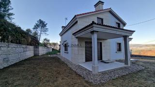 Casa a Parroquias Rurales. Venta de chalet a estrenar en bora, pontevedra ponemos a la vent
