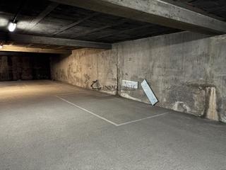 Parking voiture à Monte Porreiro. Se vende plaza de garaje en planta baja. con acceso sin rampas,
