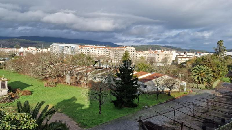 Foto 1f586b79-1400-4f2b-931a-cb92925da8cb. Piso se vende piso amplio y luminoso buscas espacio, comodidad y una ubicación inmejorable? este piso lo tiene todo en Caldas de Reis