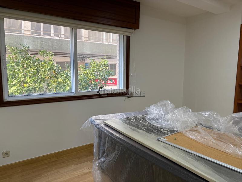 Foto 9db17e07-e972-47f9-8431-ea3af9b6af3a. Location bureau dans Zona de Plaza de Barcelos Pontevedra