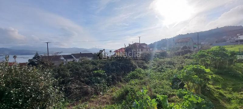 Foto 7a1cb844-45c3-4f74-b583-6725a2261175. Terreno residenziale in Poio