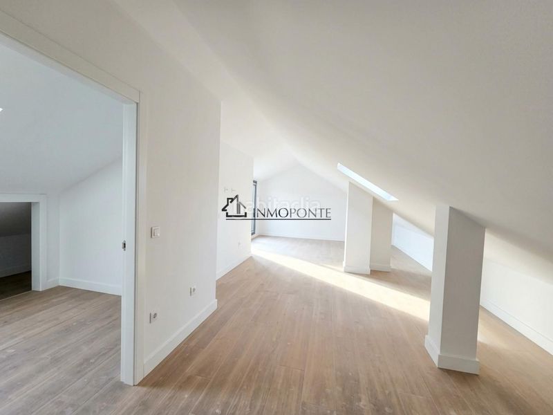 Foto aada8ebf-9469-47b6-82a8-ad84ecbb129d. Casa aparellada amb calefacció aparcament a Vilaboa