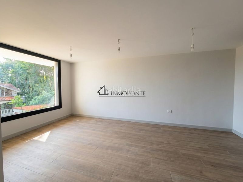 Foto b95c2fd9-de60-4e3c-806d-ffa90f476d8c. Casa aparellada amb calefacció aparcament a Vilaboa
