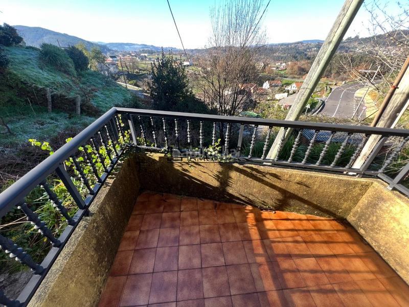 Foto e0ff5084-ee39-41d4-802f-bdffc2d3c83f. Casa a Cotobade