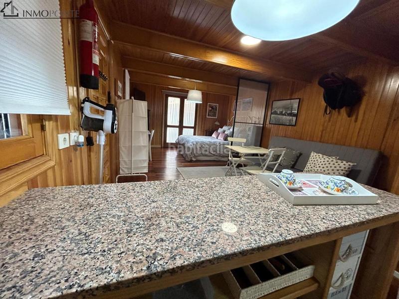 Foto f231b7aa-60b6-46b8-8e87-9a0ca6d1235b. Casa se vende casa con fines turísticos en la zona de seixo, marín inmueble ideal como inversión para explotación turística o como segu en Bueu