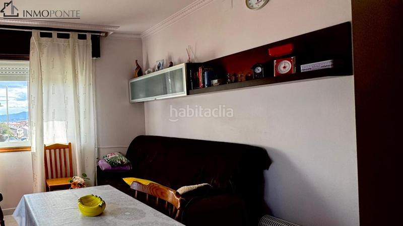 Foto 58e5477d-f3a0-4766-8efc-f9a4fec60cad. Piso te presentamos este piso en una de las zonas más prácticas y agradables , a escasos metros del puerto deportivo, ideal par en Moaña