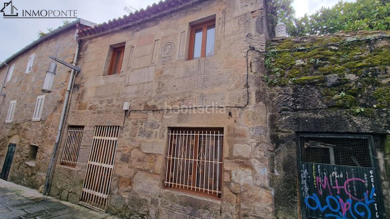 Foto 8b39013b-43b3-4eee-b640-555c1e800cf2. Casa adossada a Centro - Echegaray Pontevedra