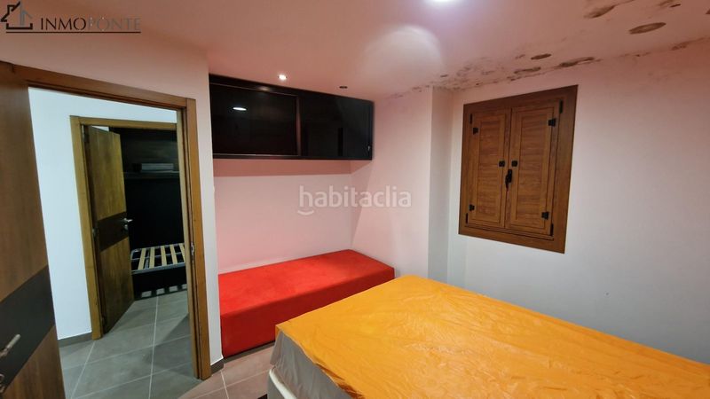Foto a07dcef7-34e7-4125-ae7e-fafeb856946f. Casa adossada a Centro - Echegaray Pontevedra