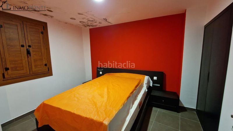 Foto a800358f-3bbf-42a4-9351-3486be4d213e. Casa adossada a Centro - Echegaray Pontevedra