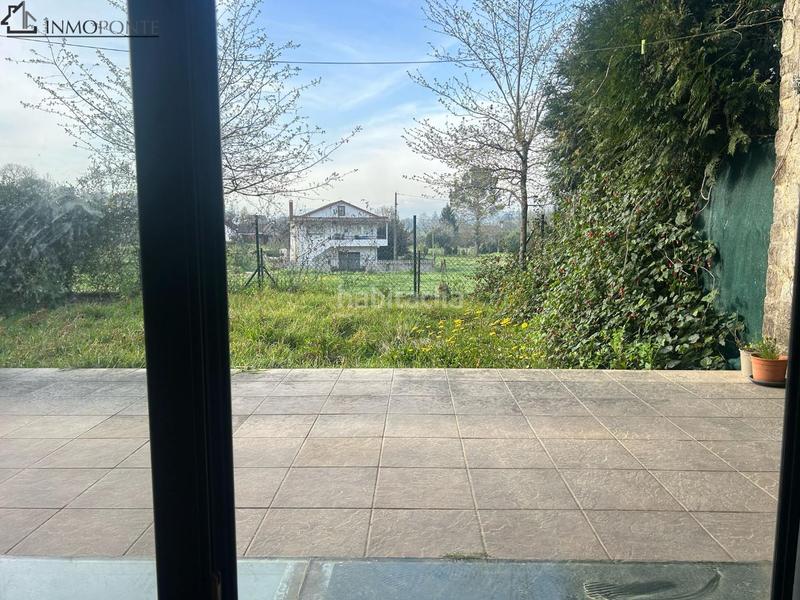 Foto 1cd64b17-fbbc-4b05-99d1-07e83588ebda. Casa pareada en venta chalet pareado en bugarín, fantástico chalet pareado situado en una tranquila zona residencial de bugarín, a en Ponteareas