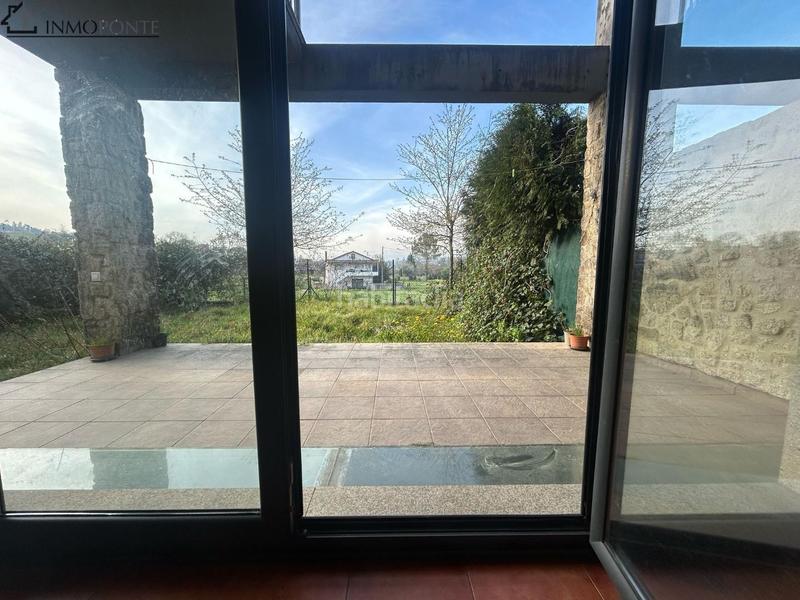 Foto 2e669191-ab10-4527-8653-7b2c75face5c. Casa pareada en venta chalet pareado en bugarín, fantástico chalet pareado situado en una tranquila zona residencial de bugarín, a en Ponteareas