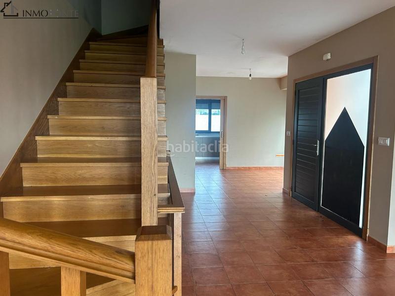 Foto 462946e7-2c15-445d-9983-08432eda15da. Casa pareada en venta chalet pareado en bugarín, fantástico chalet pareado situado en una tranquila zona residencial de bugarín, a en Ponteareas