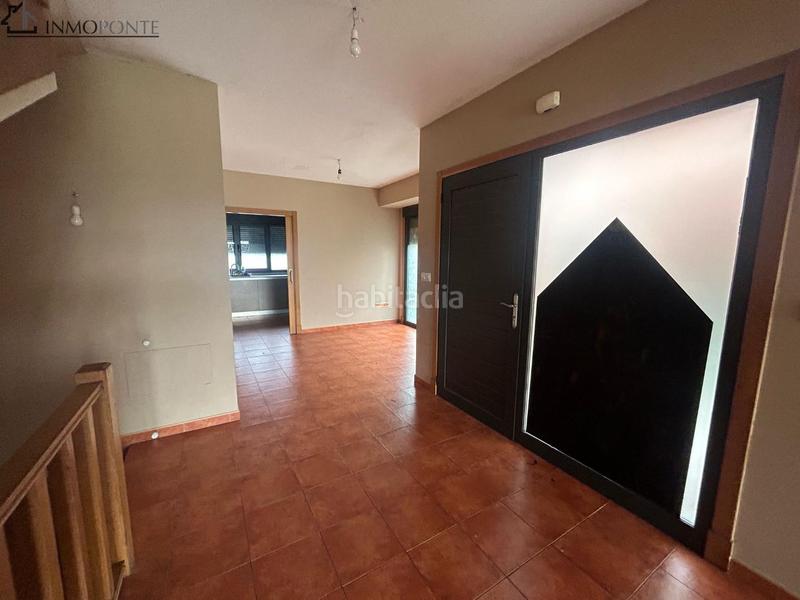 Foto 84426f84-43b4-424a-943c-50361163e9c8. Casa pareada en venta chalet pareado en bugarín, fantástico chalet pareado situado en una tranquila zona residencial de bugarín, a en Ponteareas