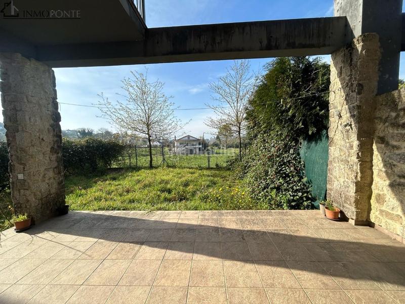 Foto 890eed0c-64d7-400c-a49b-66c12e7b8171. Casa pareada en venta chalet pareado en bugarín, fantástico chalet pareado situado en una tranquila zona residencial de bugarín, a en Ponteareas