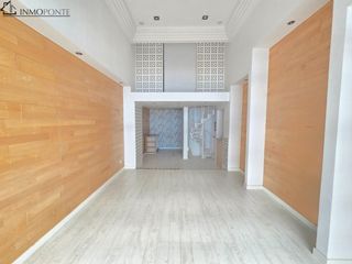 Local Comercial en Zona de Plaza de Barcelos