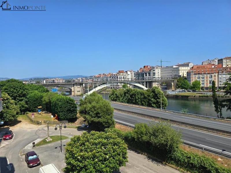 Foto ddc26f3d-a19a-486b-b430-fe9cbfcee792. Pis a Poio
