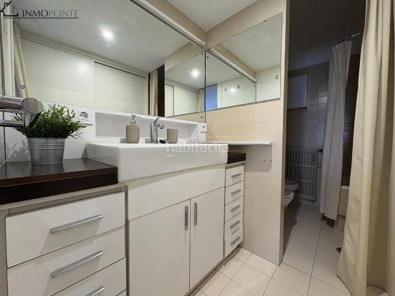 Foto 2bea4ae2-992f-4657-a298-c45c9136ffd5. Rent flat in Zona de Plaza de Barcelos Pontevedra