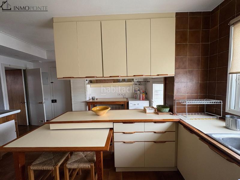 Foto c75f90e8-dca1-4883-adfa-ef2d99087d60. Rent flat in Zona de Plaza de Barcelos Pontevedra