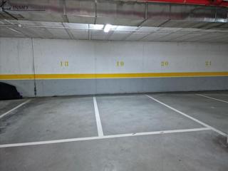 Parking coche  Galicia. En venta plaza de garaje y trastero en la avenida de galicia. la
