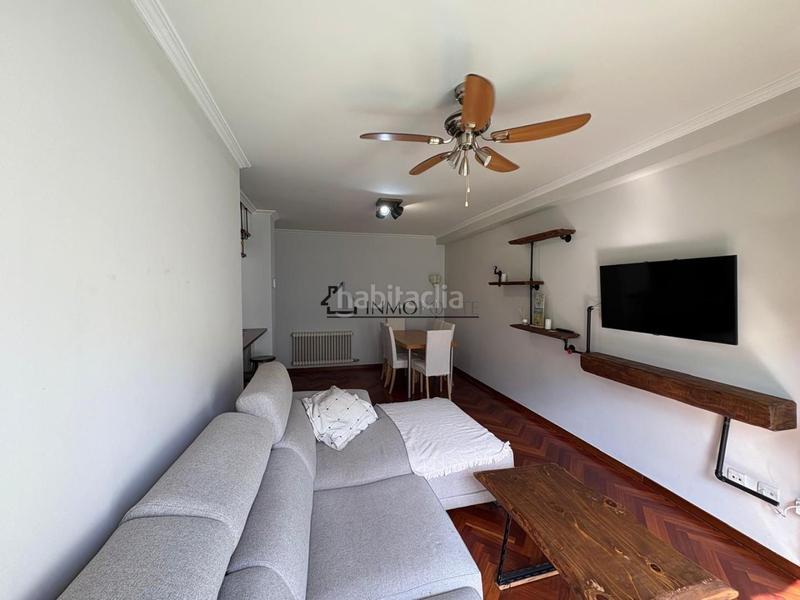 Foto 24692732-b2d9-4af3-9e4a-9a016889522a. Miete appartement in Zona Fernández Labreda Pontevedra