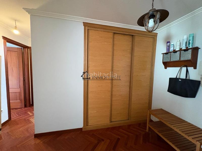 Foto 6b8a1989-0a92-47aa-ba09-bc61d5442c24. Miete appartement in Zona Fernández Labreda Pontevedra