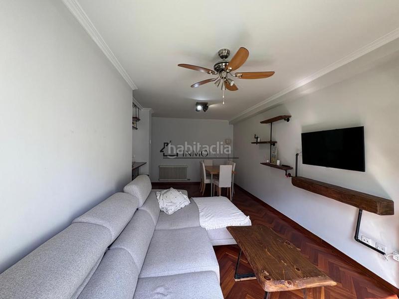 Foto eb700461-e56d-4732-a2af-5e526ed16095. Miete appartement in Zona Fernández Labreda Pontevedra