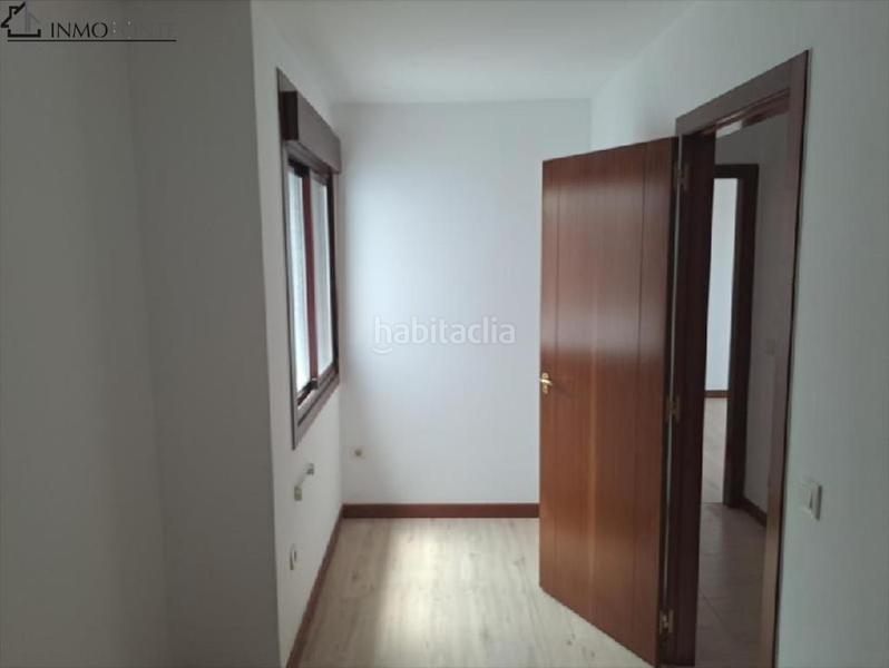 Foto 4255cd72-c105-45df-8eb3-e1e793b13794. Dachwohnung in Barro