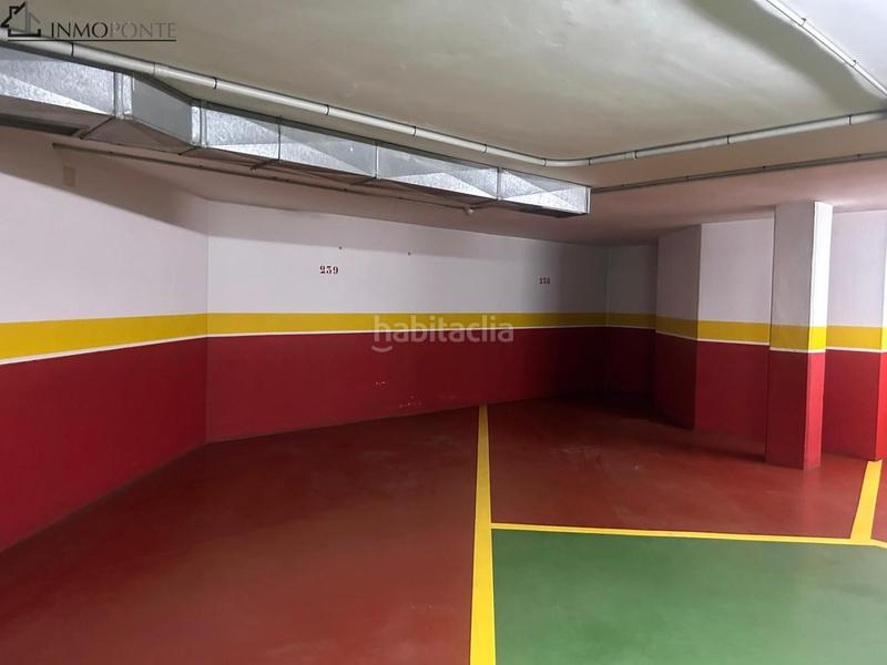 Foto 02958277-d6a2-457c-a3b9-2cbee13bc524. Posto auto in Zona Fernández Labreda Pontevedra