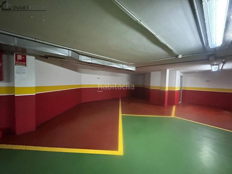 Foto 89d19b5a-e963-47fd-bf31-03b1148e5ad5. Posto auto in Zona Fernández Labreda Pontevedra