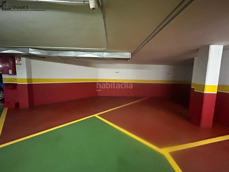 Foto ec02c0ef-a96d-4a86-bf06-cf1d4fa9609d. Posto auto in Zona Fernández Labreda Pontevedra