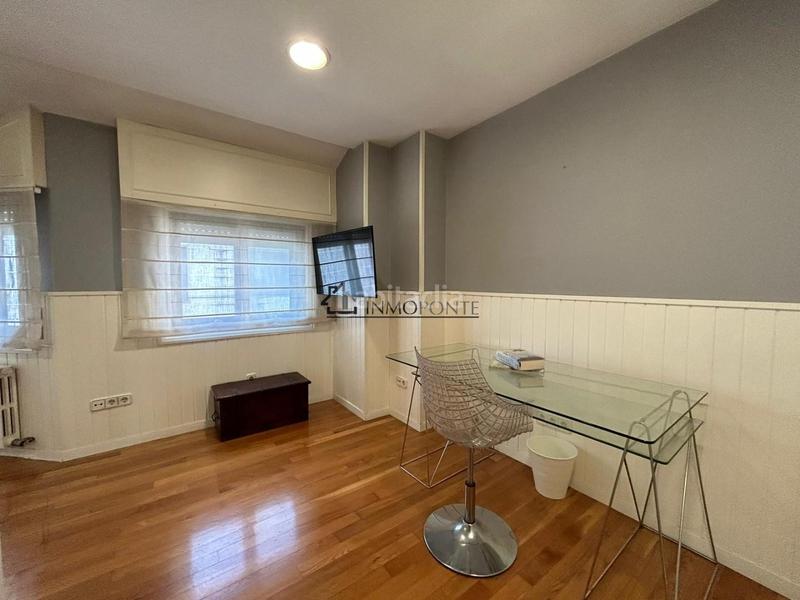 Foto 038a0c58-2311-44ab-9103-c4f64aa09694. Etagenwohnung in Zona de Plaza de Barcelos Pontevedra