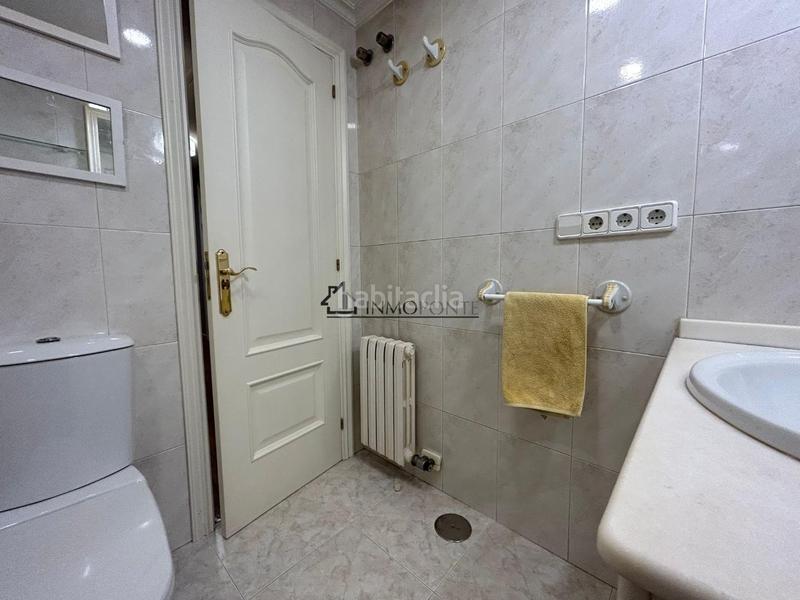 Foto 07e753cb-bfa2-4c28-bb6f-0eec1755711c. Etagenwohnung in Zona de Plaza de Barcelos Pontevedra