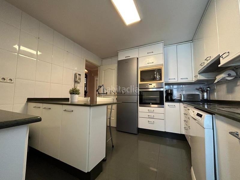 Foto 9ddc934e-b2d5-41a9-8ff2-56bf0f0b2481. Etagenwohnung in Zona de Plaza de Barcelos Pontevedra