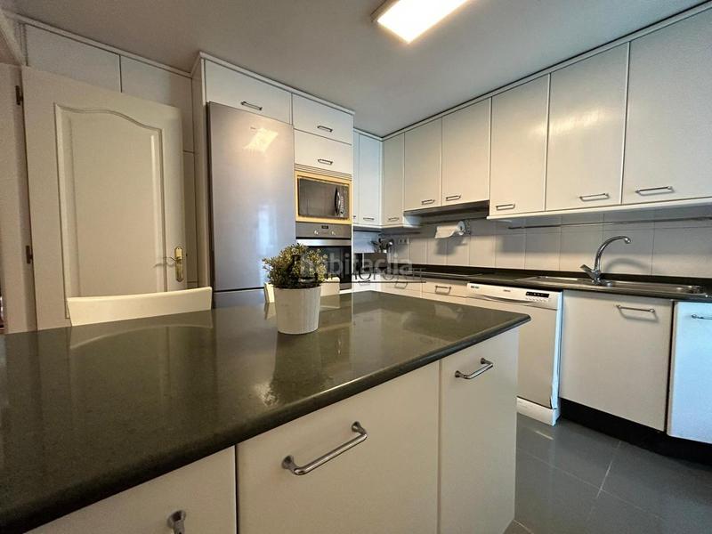 Foto e80d802a-9407-420b-9a38-ec6d134c22e2. Etagenwohnung in Zona de Plaza de Barcelos Pontevedra